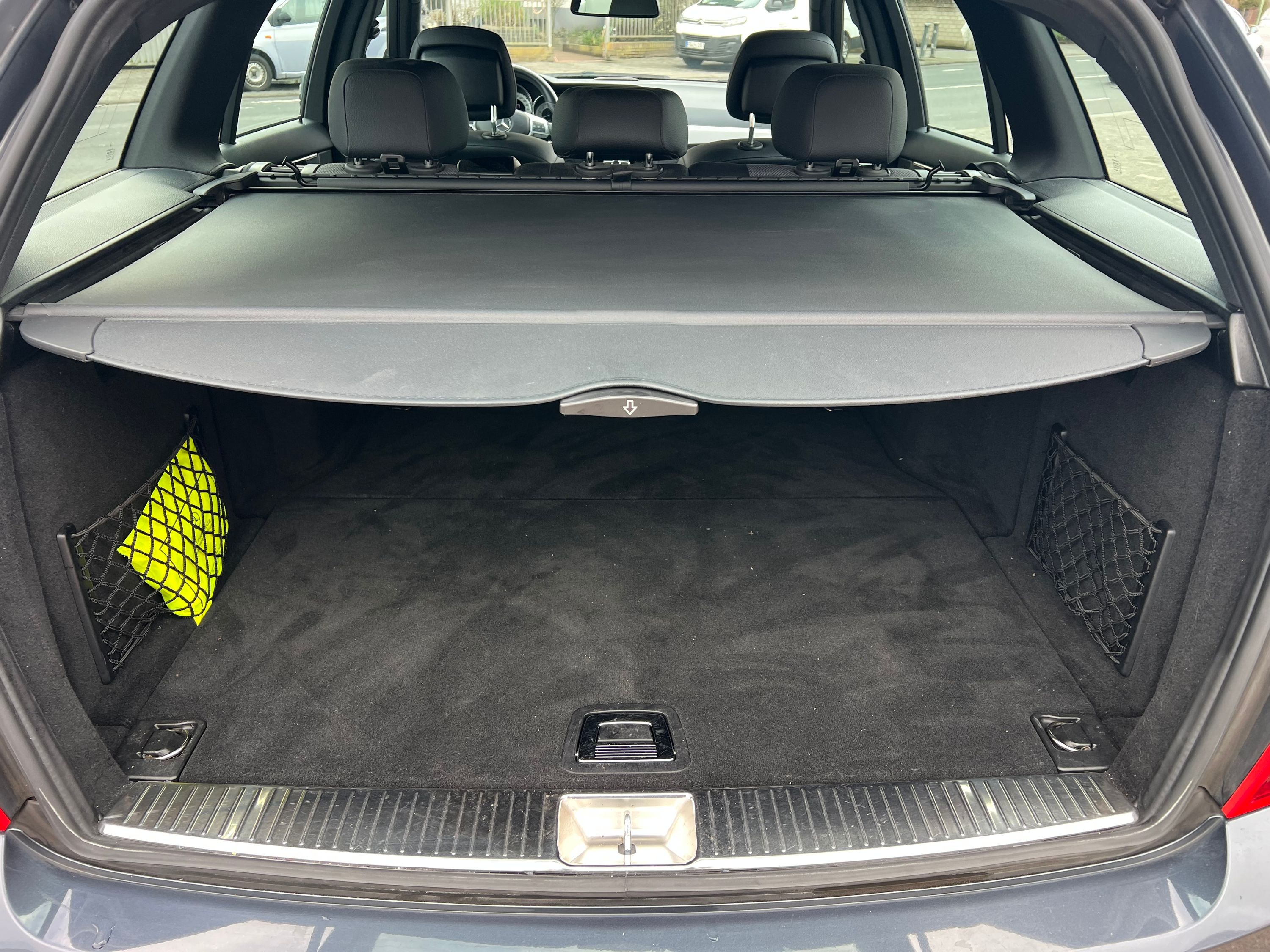 MERCEDES-BENZ C 180 *AMG Line *2. Hd *Automatik Bild 14