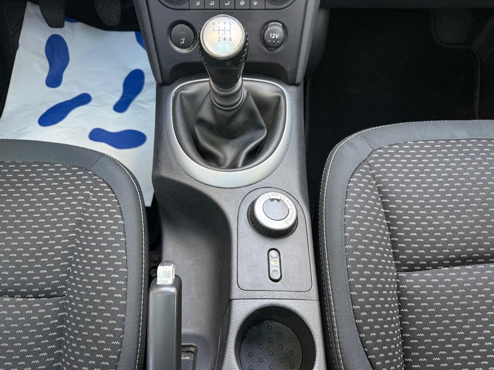 NISSAN Qashqai Bild 12